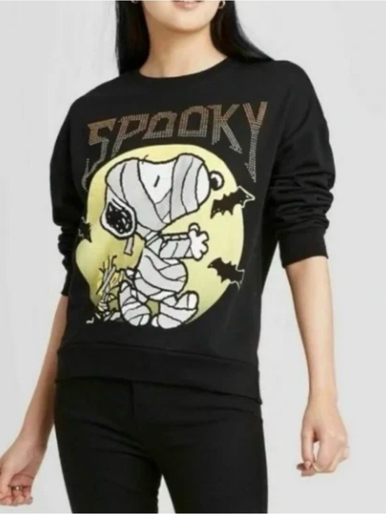 Peanuts Tops - Peanuts Snoopy “Spooky' Mummy Graphic Sweatshirt - juniors XL or women’s medium